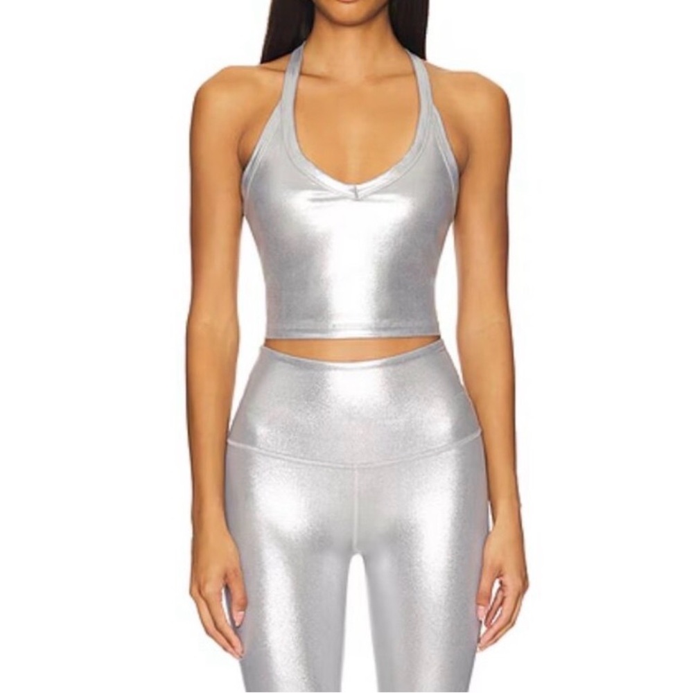 BEYOND YOGA SILVER TOP